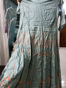Beautiful New Elegant Grey Kurta With Orange Golden Print Unused