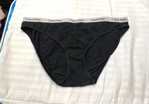 Calvin Klein Black Briefs 32-38