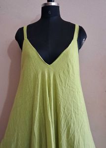 Flowy Green Summer Dress