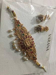 Necklace & Earring Set