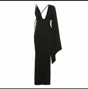 Elegant Black Maxi Dress