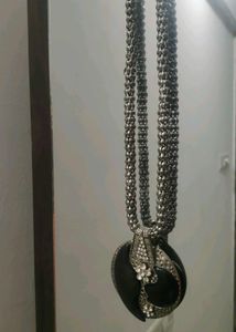 Party Wear Neckpiece