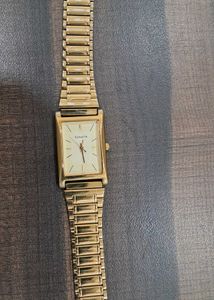 Sonata Gold Watch