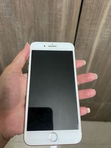 iPhone 8 Plus