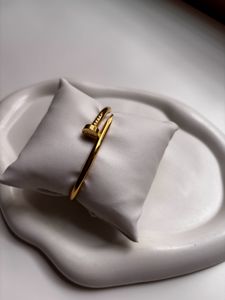 Nail Bracelet Golden Anti-tarnish✨