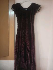 Elegant Maroon Velvet Kurta Set