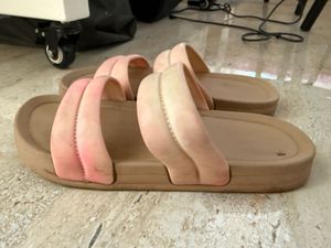 Open Toe Flipflops