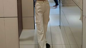Of White Denim Cargo