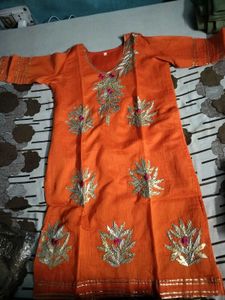 Beautiful Shrara Suit In Orange 🧡 Colour