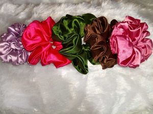 Satin Scrunchie Set
