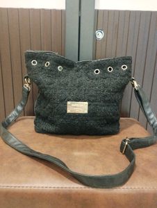 MARIA CARLA Black Crossbody Bag✨