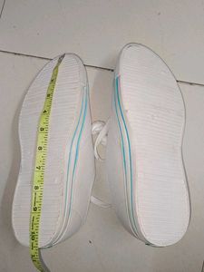 🆕 White School Shoes 👟