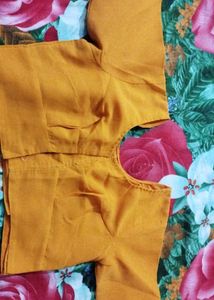 yellow sequins saree