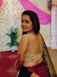 golden blouse