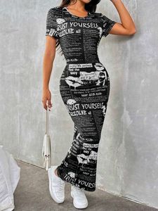 Trendy Graphic Print Maxi Dress