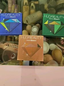 Combo Offer Huda Beauty Palette