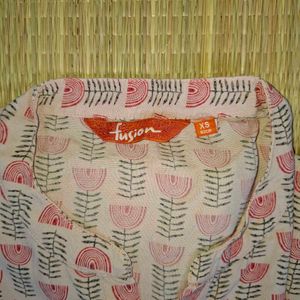Very Popular College Peach 🍑 Kurthi Size - XS