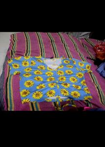 Women Flower Top