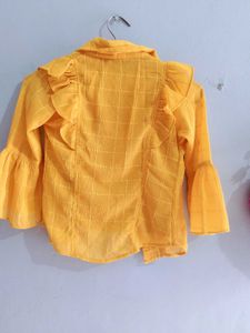 Cute Yellow Top &amp; Shirt Set