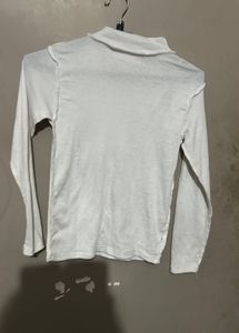 Turtle Neck White Small Size