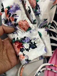 Floral Drawstring Puff Sleeve Top