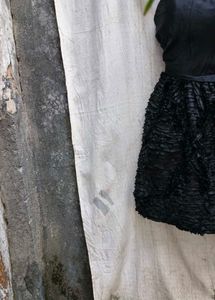 568. Black Strapless Party Dress