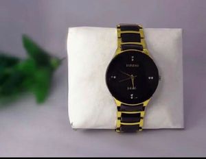 RADO GOLD TONE WATCH ❤️