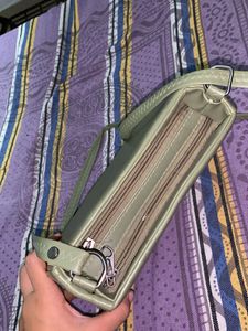 Casual Hand Bag 💼 Easy To Carry