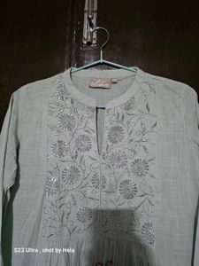 Elegant Embroidered Kurta FITS (38-39)
