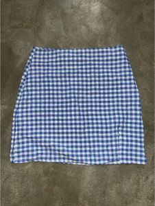 Women’s Split Hem Gingham Skirt – Stylish Mini