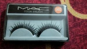 MAC Eye Lashes
