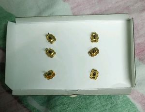 AVON Interchangeable Ear Rings