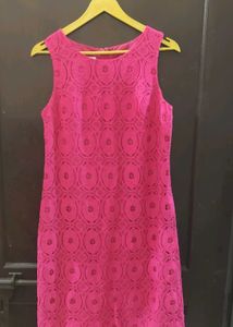 Elegant Pink Lace Sleeveless Dress