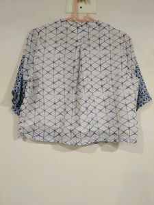 🔹BIBA🔹geometric Printed Top