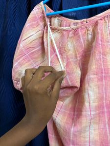 Elegant Women&#39;s Top