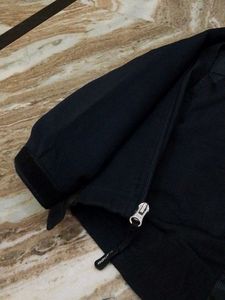 Baure jecket is really good and comfortable jecke