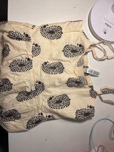 Paisley Print Sleeveless Top