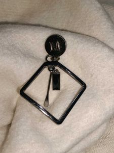 MANGOS BROOCH