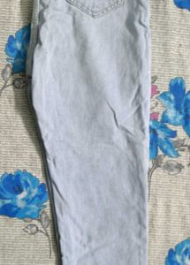 URBANIC Women&#39;s Jeans With Free Earings