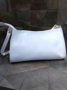 Sling Bag Duo.