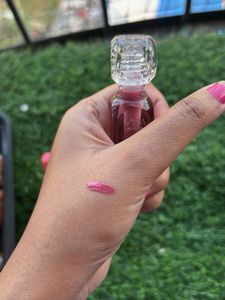 MILA BEAUTE GlossGirl Lip Gloss