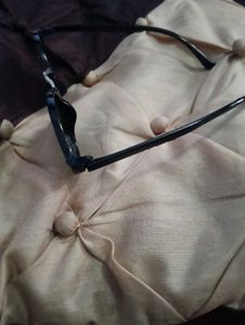Black Retro Sunglasses