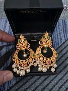 Elegant Golden Floral Drop Earrings
