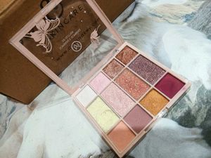 Glitter Eyeshadow Palette