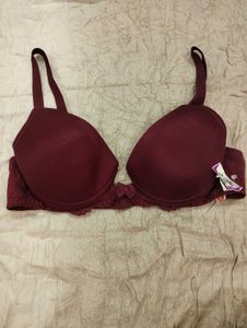 Burgundy Bra with Lace Detail✨