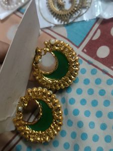 Green Antique Earings