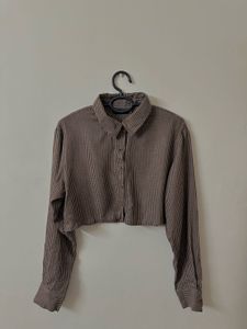 “Classic Brown Shirt-Timeless and Versatile Style”