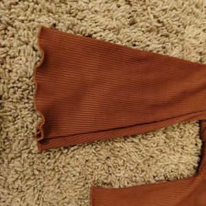 h&amp;m fitted bell sleeve top