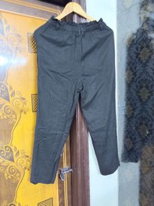 H&amp;M Comfortable Black Pants