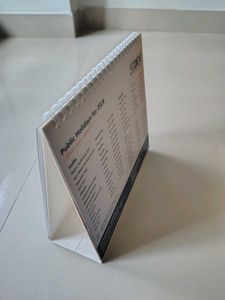 Desk Calendar (Brand New)